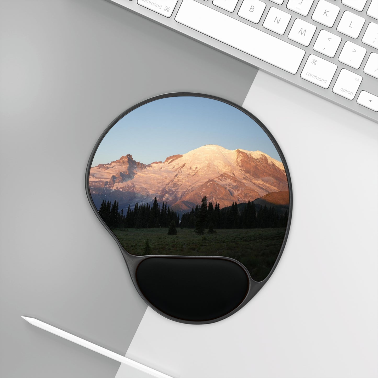 Mt. Rainier Sunrise Mouse Pad With Wrist Rest